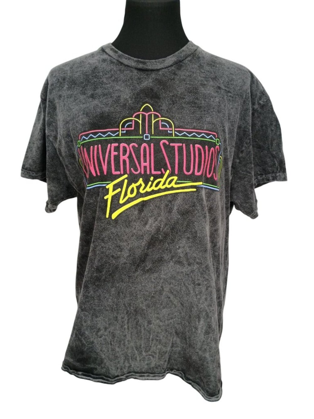 Universal Studios‎ Florida Vintage Washed Black Graphic T-Shirt Size L NWOT